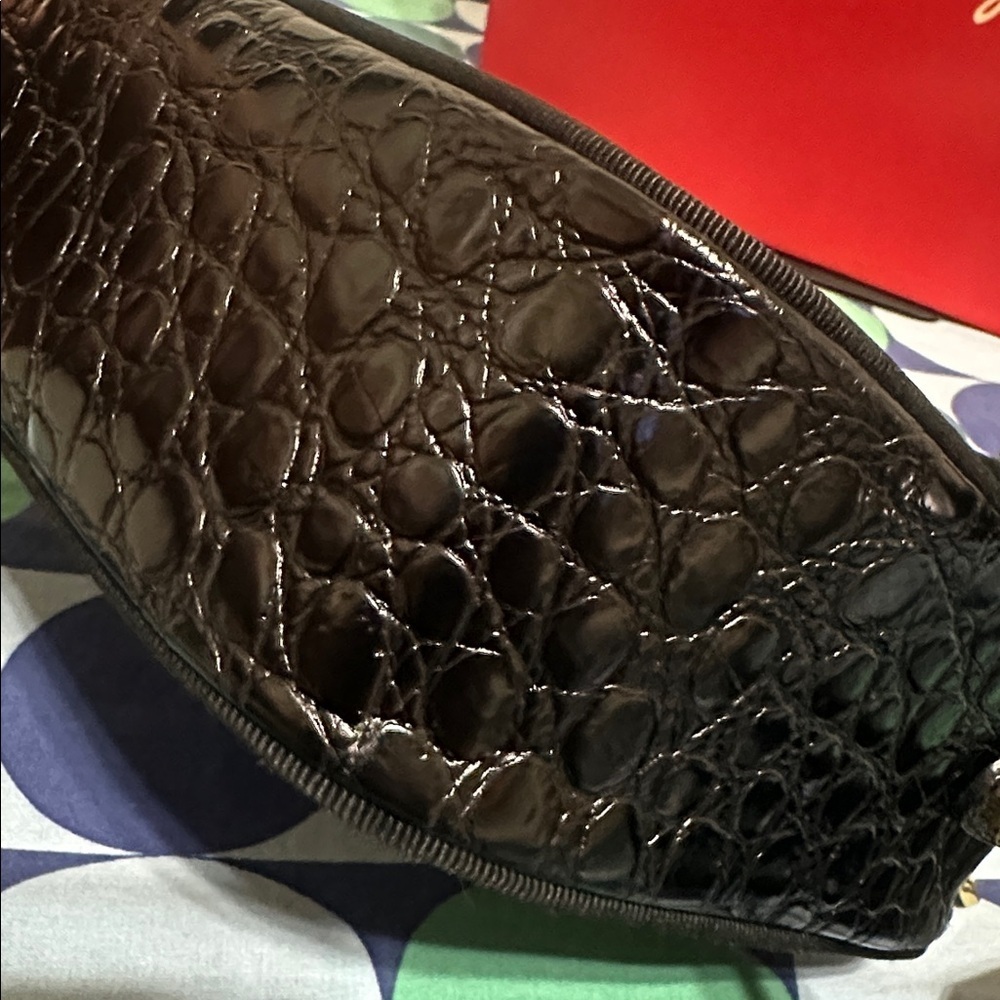 Salvatore Ferragamo Black Croc-Embossed Crossbody Bag - Picture 8 of 15